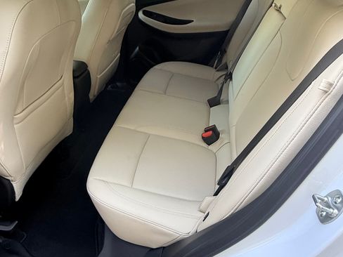 Used 2024 Buick Encore GX Sport Touring w/ Comfort Package FWD image 11