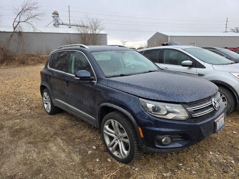 Used 2013 Volkswagen Tiguan SEL image 9