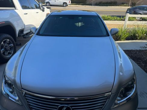 Used 2009 Lexus LS 460 RWD image 12