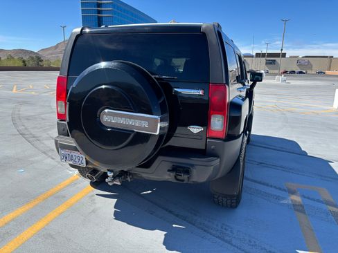 Used 2009 HUMMER H3 Alpha image 8
