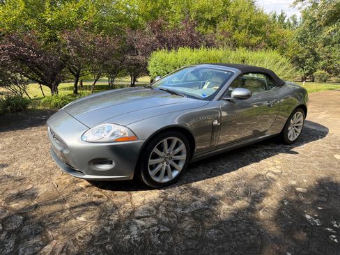 Used 2007 Jaguar XK Convertible RWD image 8