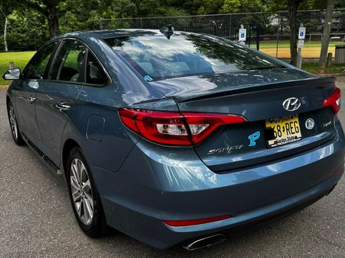 Used 2017 Hyundai Sonata Sport w/ Value Edition Package 02 FWD image 9