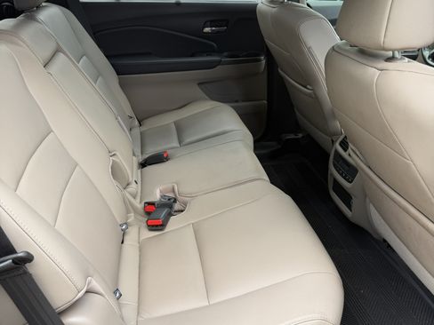 Used 2019 Honda Pilot EX-L image 9