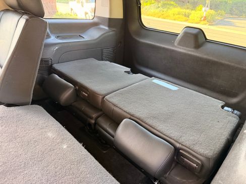 Used 2012 Chevrolet Tahoe LTZ AWD/4WD image 11