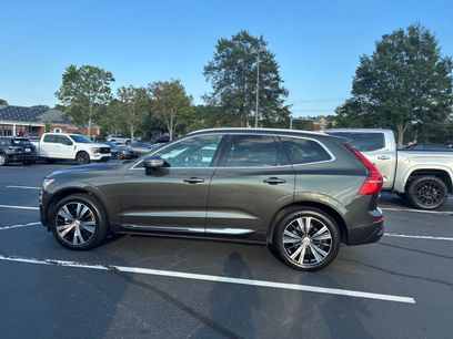 Used 2022 Volvo XC60 B5 Inscription w/ Advanced Package
