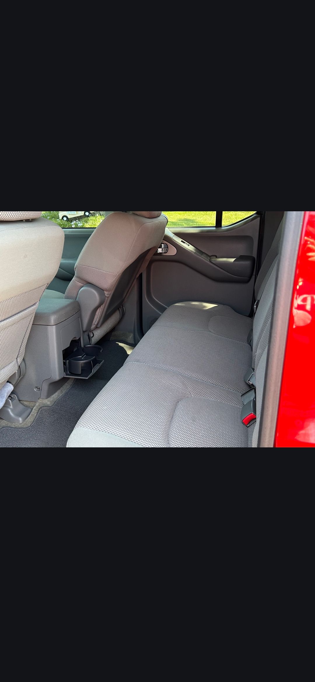 Used 2013 Nissan Frontier SV w/ SV Value Truck Pkg AWD/4WD image 5