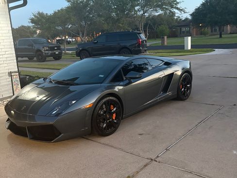Used 2014 Lamborghini Gallardo LP 550-2 RWD image 13