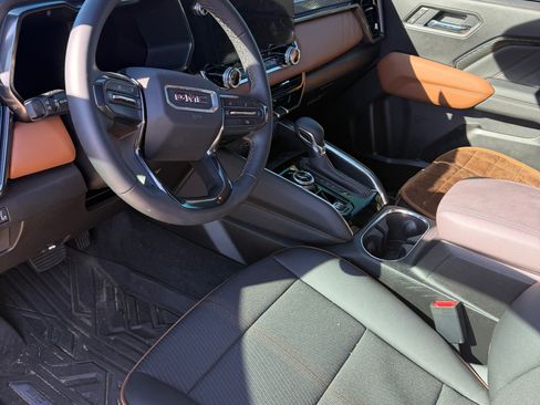 Used 2026 GMC Canyon AT4 w/ Nightfall Essentials Package image 16