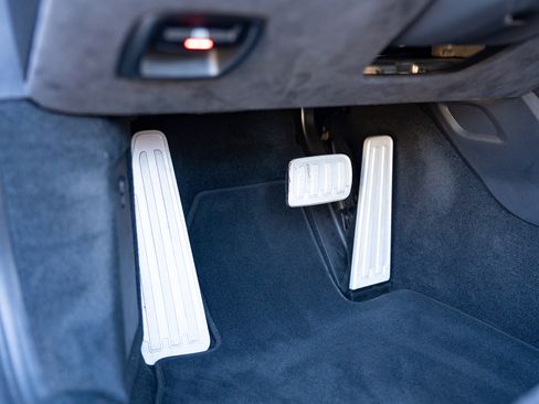 Used 2021 Porsche 718 Cayman GT4 image 28