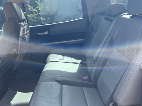 Used 2018 Toyota Tundra Limited image 10