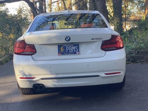 Used 2020 BMW 230i Coupe image 13