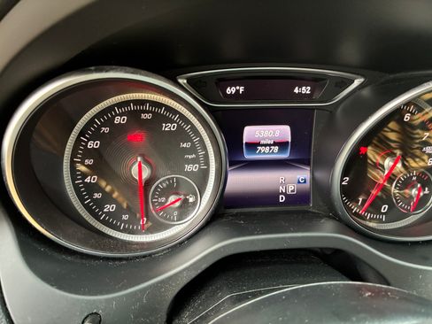 Used 2019 Mercedes-Benz CLA 250 4MATIC image 6