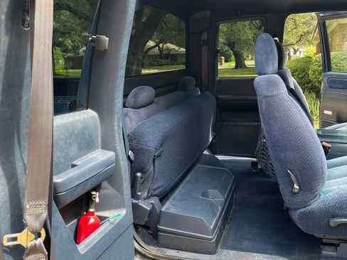 Used 1998 Chevrolet Silverado 1500 4x4 Extended Cab w/ Preferred Equipment Group 2 image 25