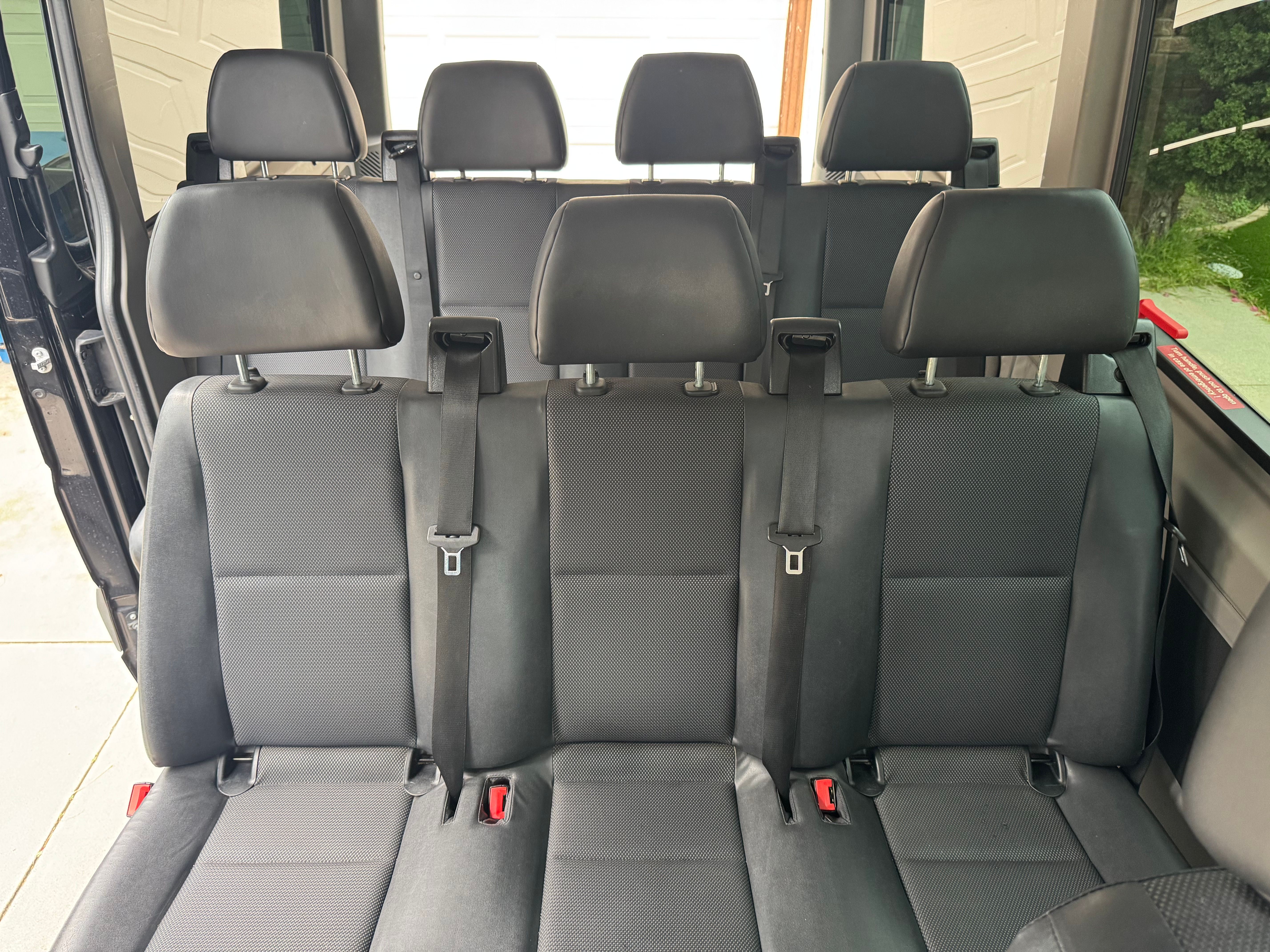 Used 2016 Mercedes-Benz Sprinter 2500 image 28