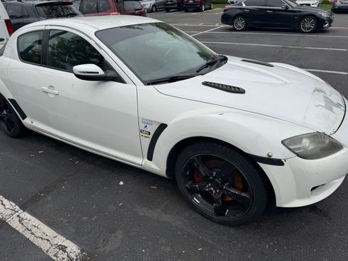 Used 2005 MAZDA RX-8 w/ AT Sport Pkg RWD image 9