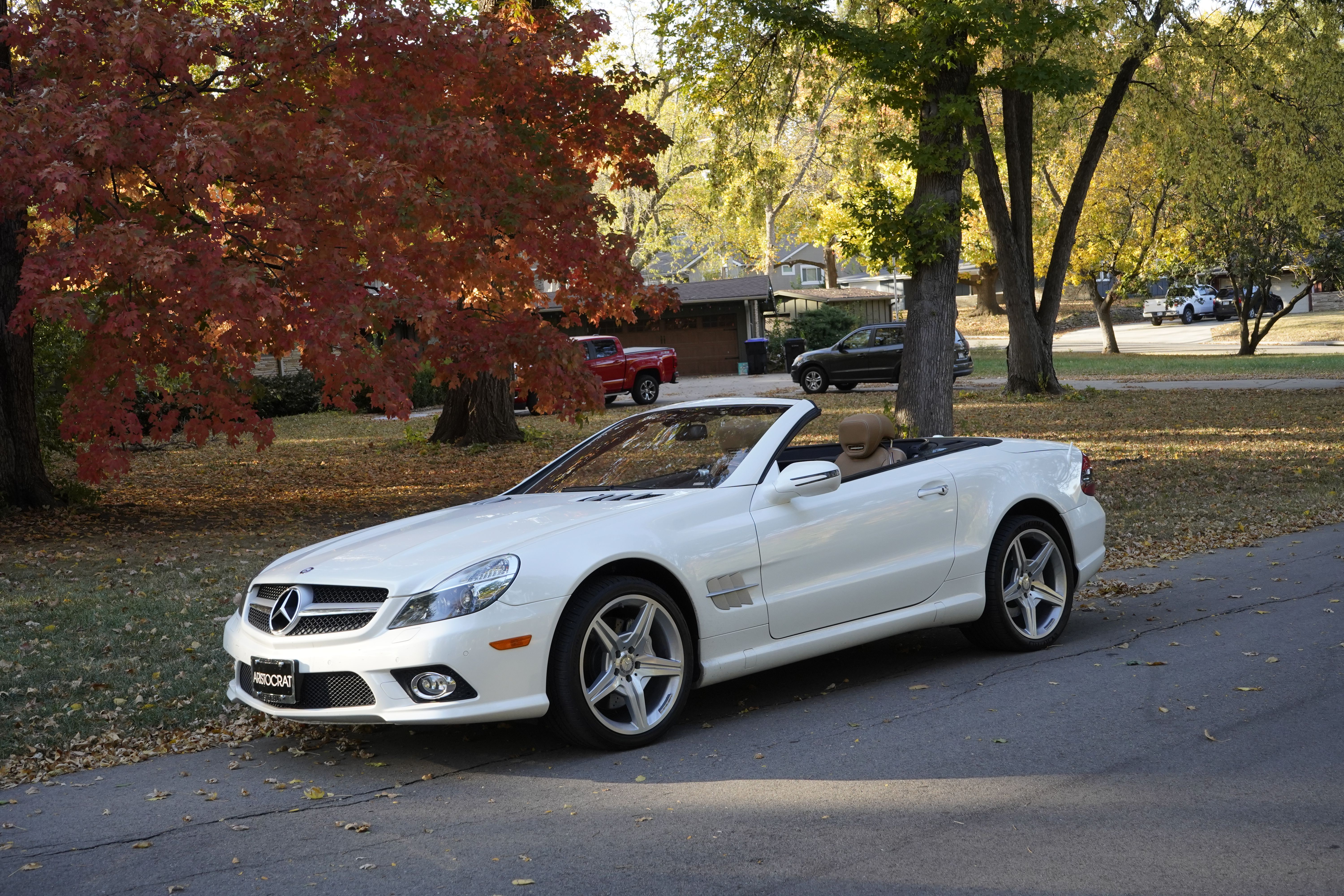 Used 2011 Mercedes-Benz SL 550 image 13
