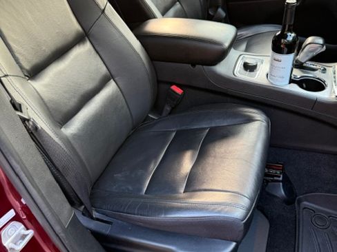 Used 2022 Jeep Grand Cherokee Limited w/ Tech Group AWD/4WD image 6