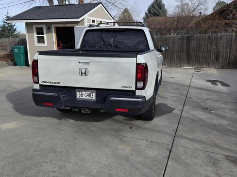 Used 2018 Honda Ridgeline Sport image 8
