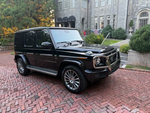 Used 2021 Mercedes-Benz G 550 image 11