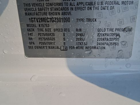 Used 2016 GMC Sierra 1500 SLE w/ SLE Value Package image 11