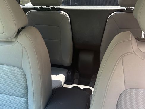 Used 2017 Chevrolet Colorado W/T image 8