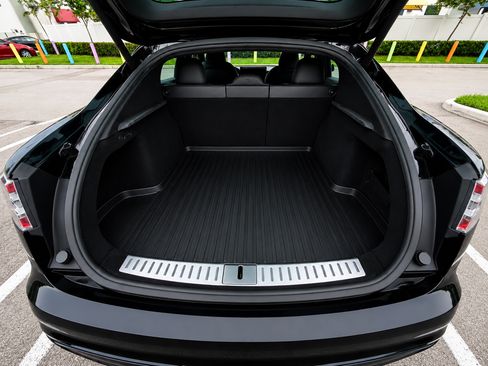 Used 2021 Tesla Model S Long Range AWD/4WD image 9