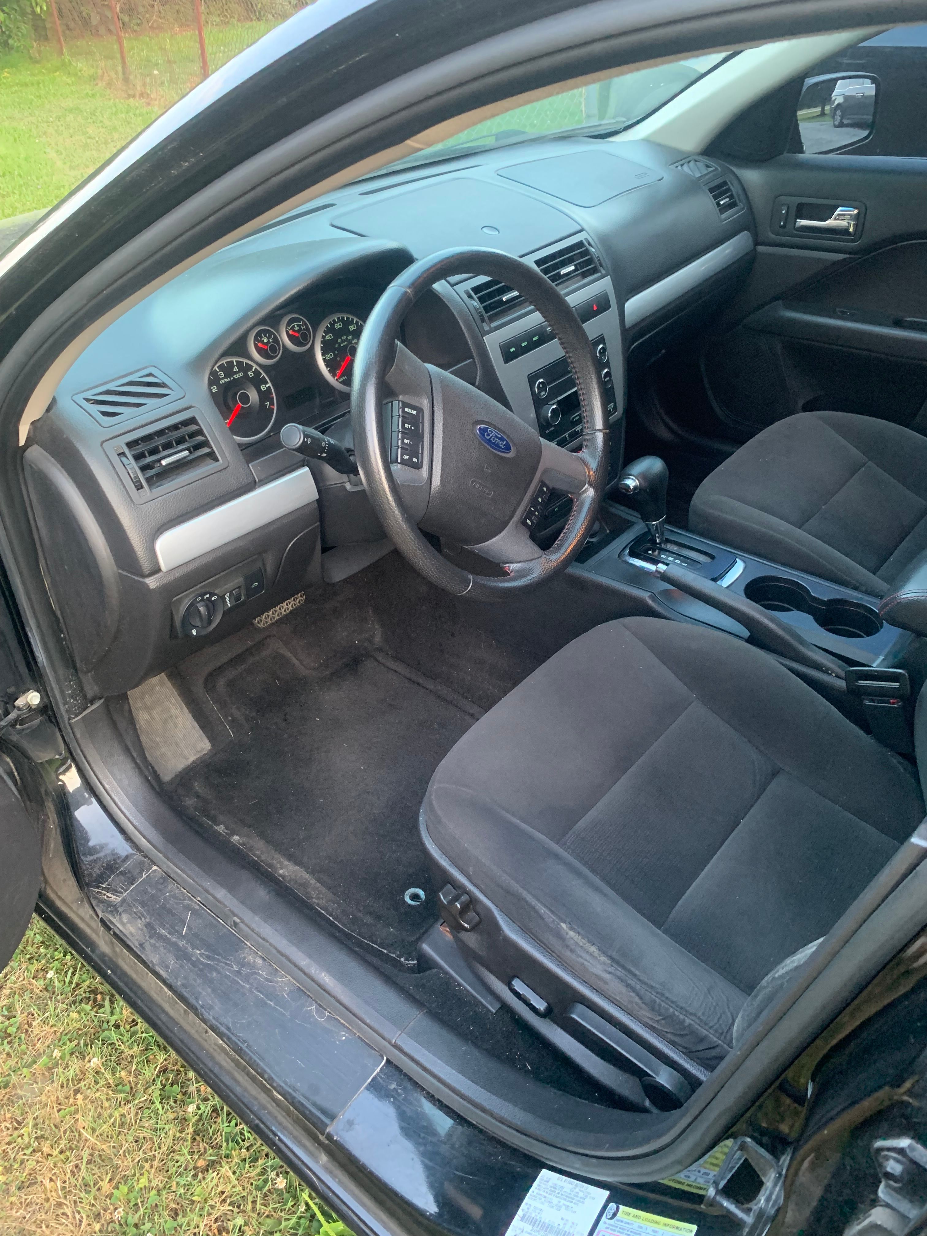 Used 2008 Ford Fusion SE FWD image 6