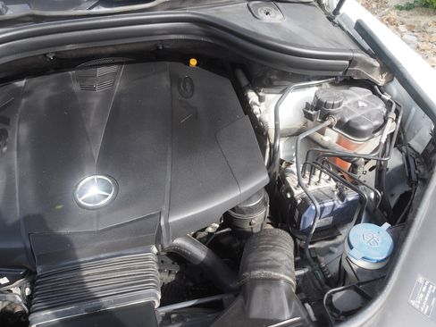 Used 2015 Mercedes-Benz GL 320 BlueTEC 4MATIC image 22