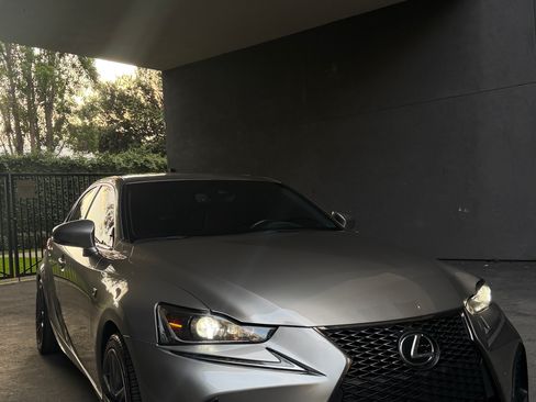 Used 2017 Lexus IS 200t F Sport w/ F Sport Package RWD image 2