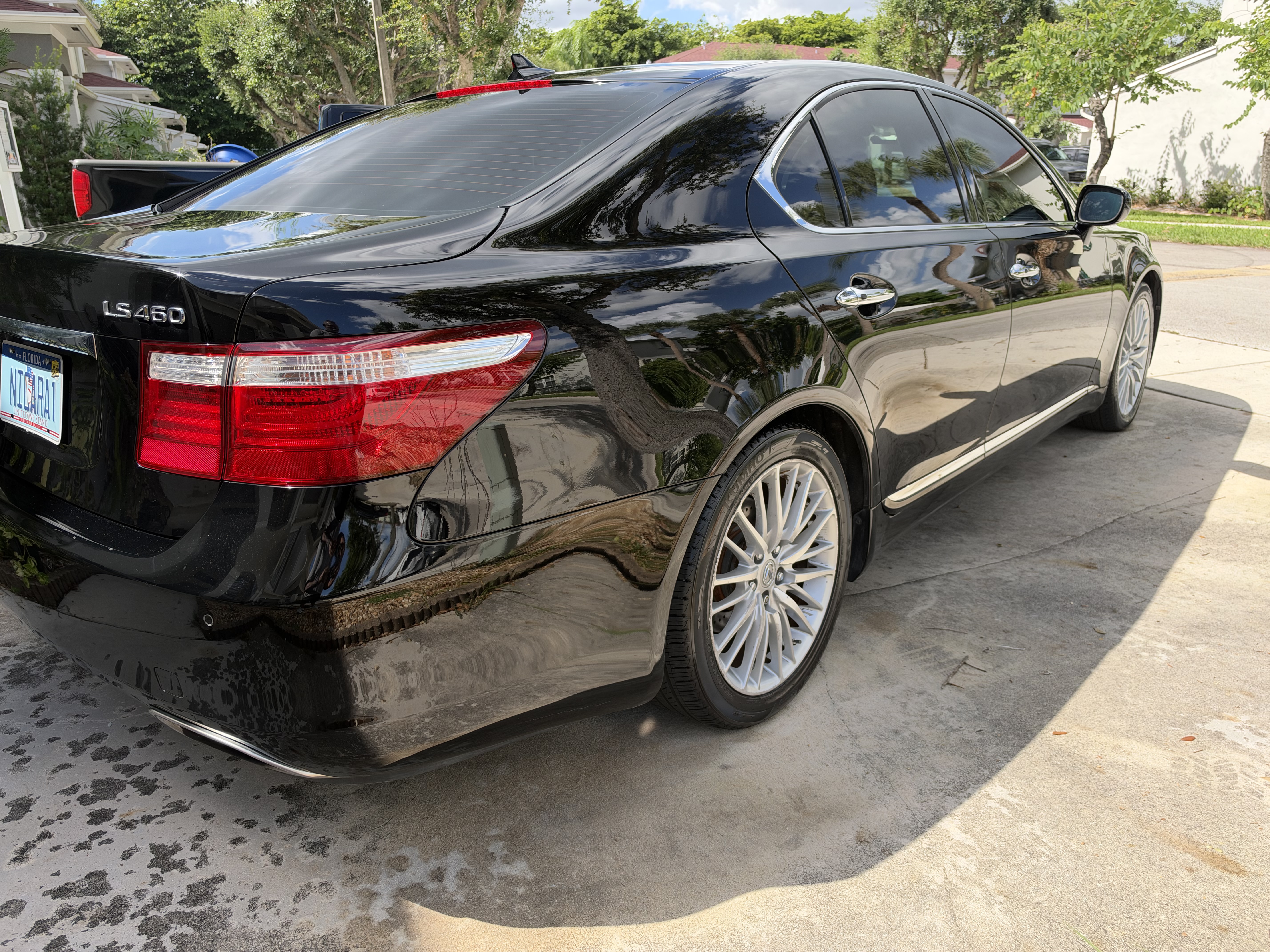 Used 2008 Lexus LS 460 RWD image 6