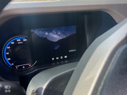 Used 2022 Ford Bronco Wildtrak image 10