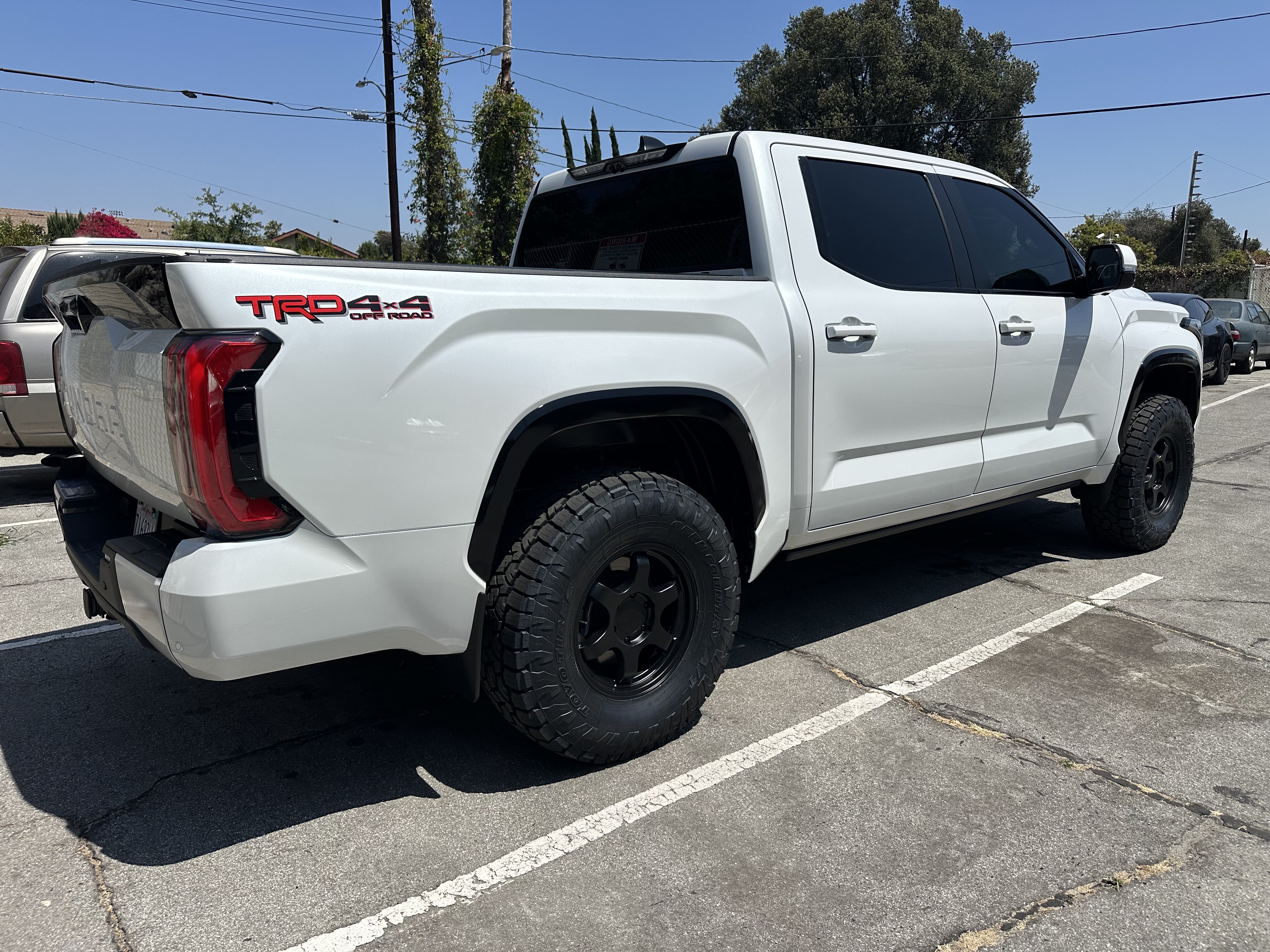 Used 2026 Toyota Tundra Platinum w/ TRD Off-Road Package AWD/4WD image 10