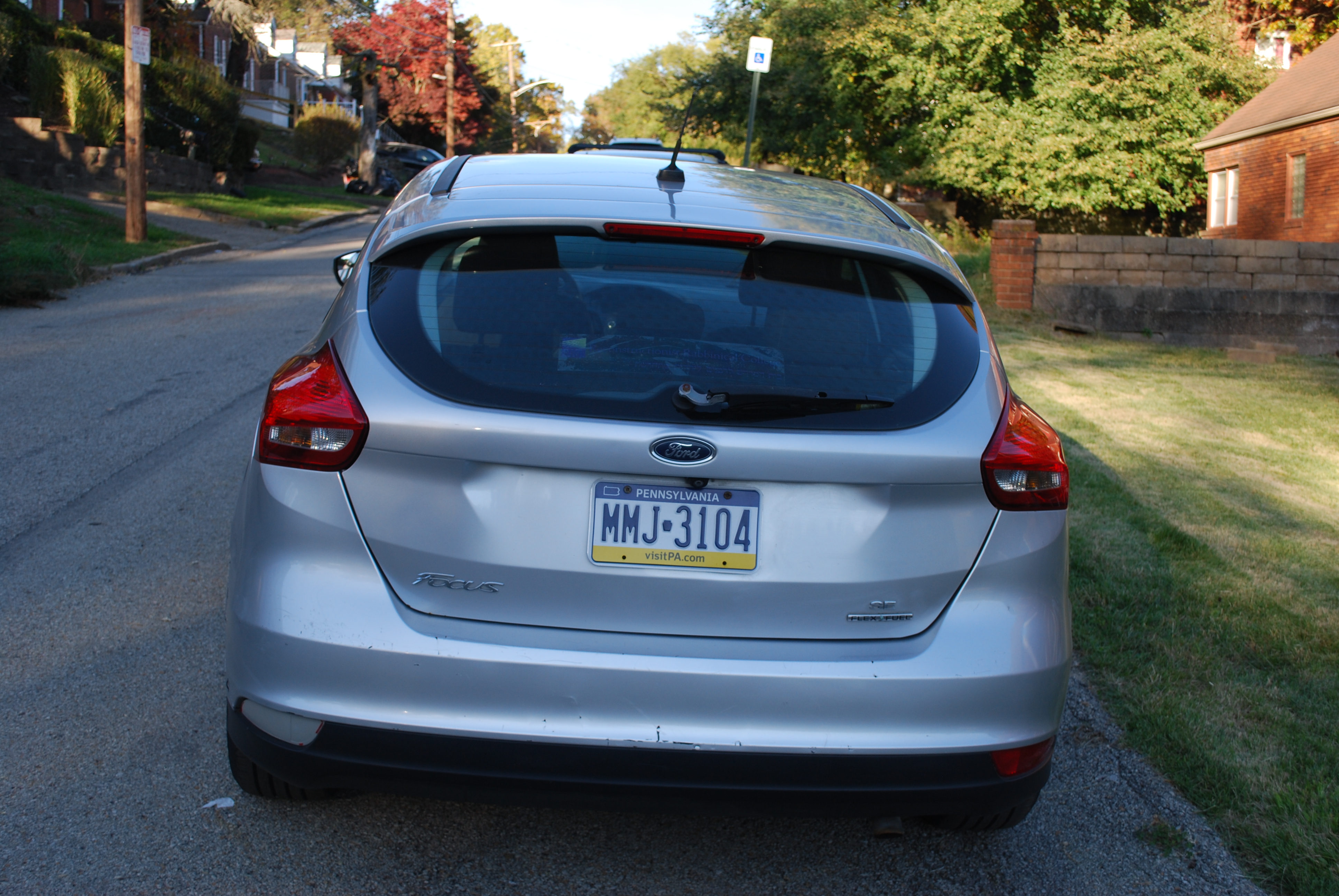 Used 2015 Ford Focus SE FWD image 5