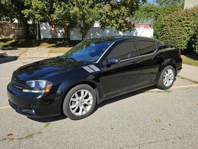 Used 2013 Dodge Avenger R/T w/ Sun/Sound Group