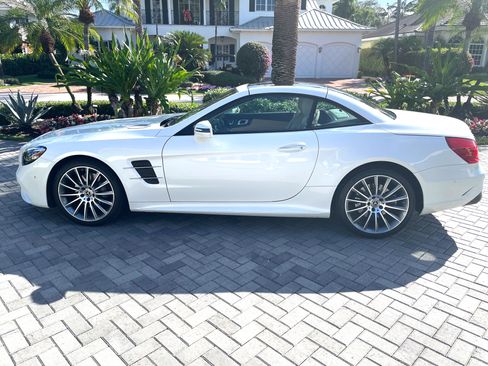 Used 2019 Mercedes-Benz SL 450 image 1