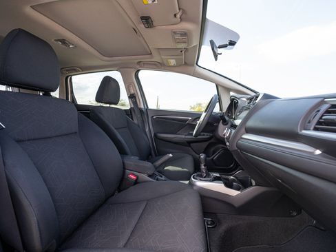 Used 2015 Honda Fit EX image 10