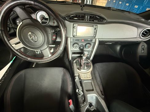 Used 2015 Scion FR-S image 11