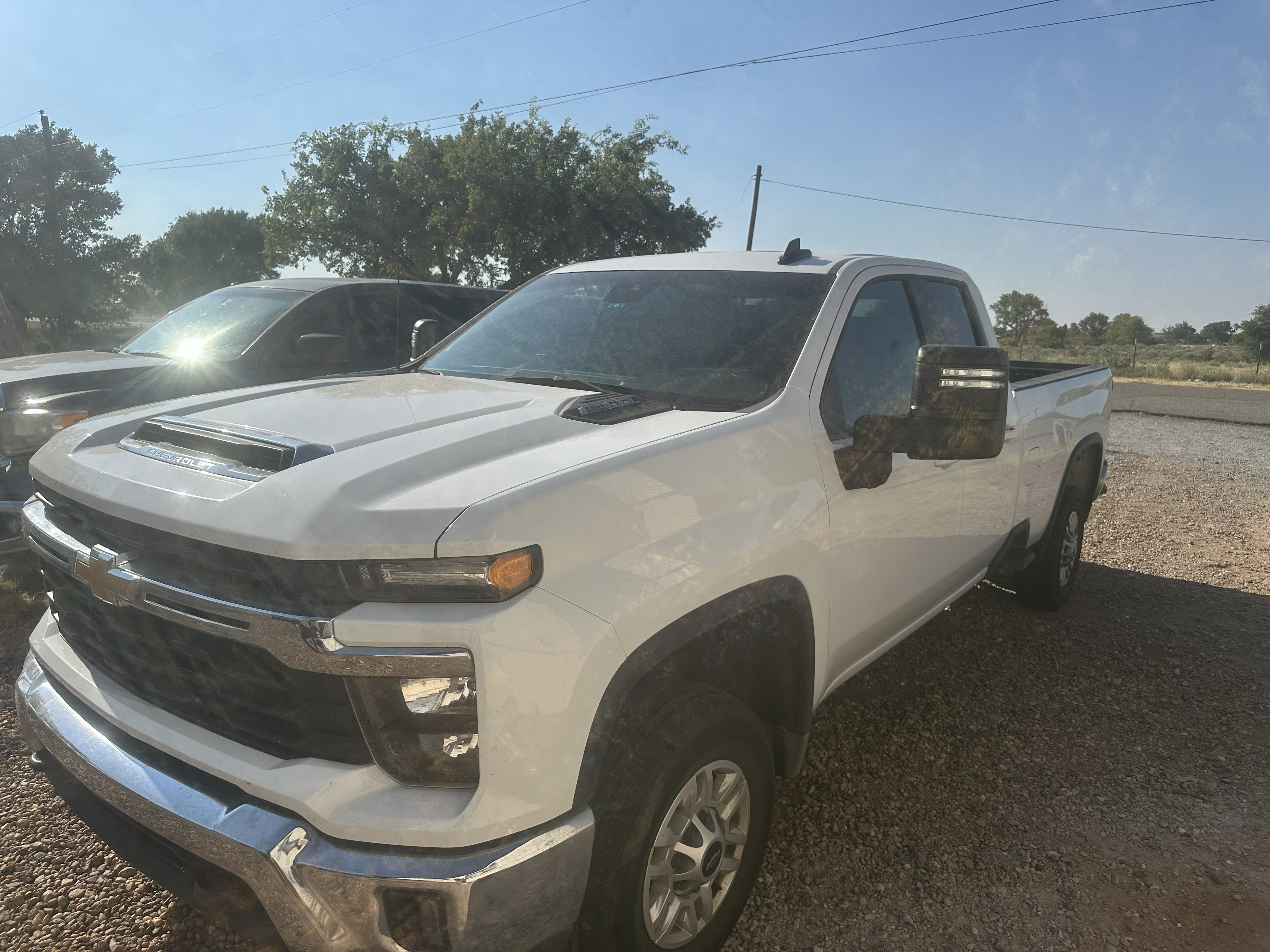 Used 2024 Chevrolet Silverado 2500 LT w/ Safety Package RWD image 8