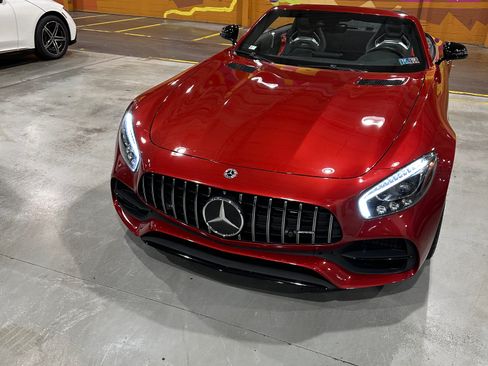 Used 2018 Mercedes-Benz AMG GT C image 5