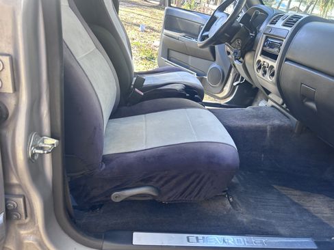 Used 2009 Chevrolet Colorado LT image 10