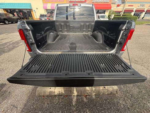 Used 2019 RAM 1500 Big Horn AWD/4WD image 13