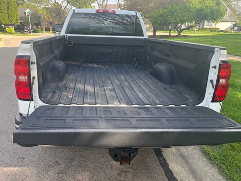 Used 2019 Chevrolet Silverado 2500 W/T w/ WT Convenience Package RWD image 5