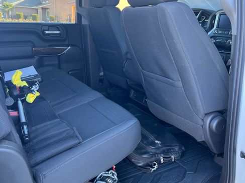 Used 2021 GMC Sierra 2500 SLE image 12