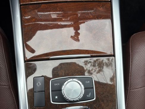 Used 2014 Mercedes-Benz E 350 Sedan image 12