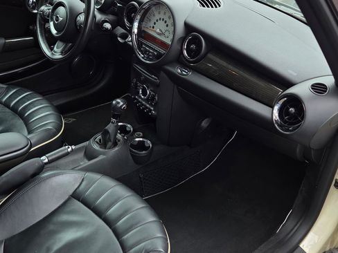 Used 2011 MINI Cooper Clubman S image 13