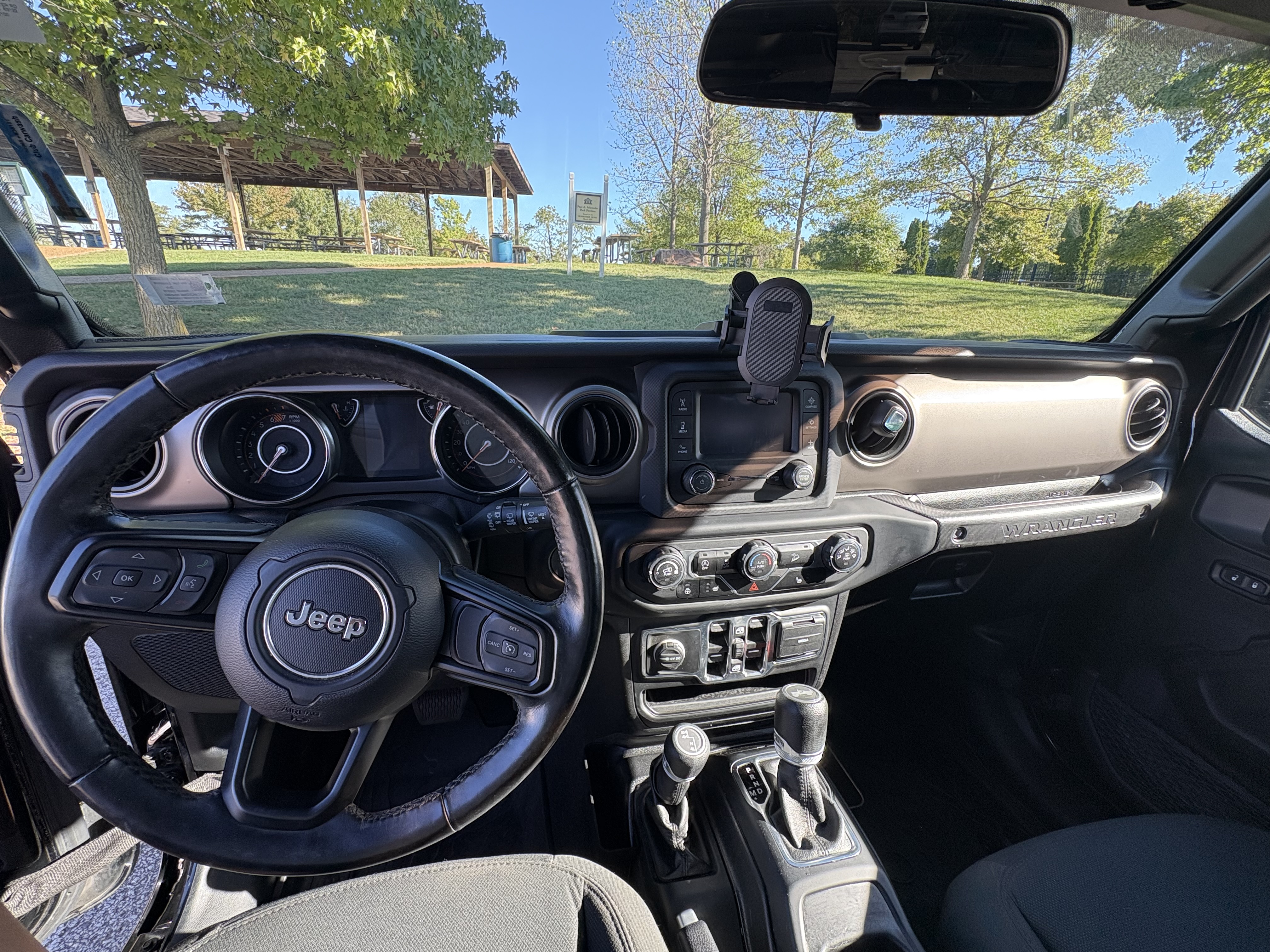 Used 2020 Jeep Wrangler Unlimited Sport AWD/4WD image 4