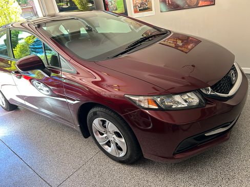Used 2015 Honda Civic LX image 9