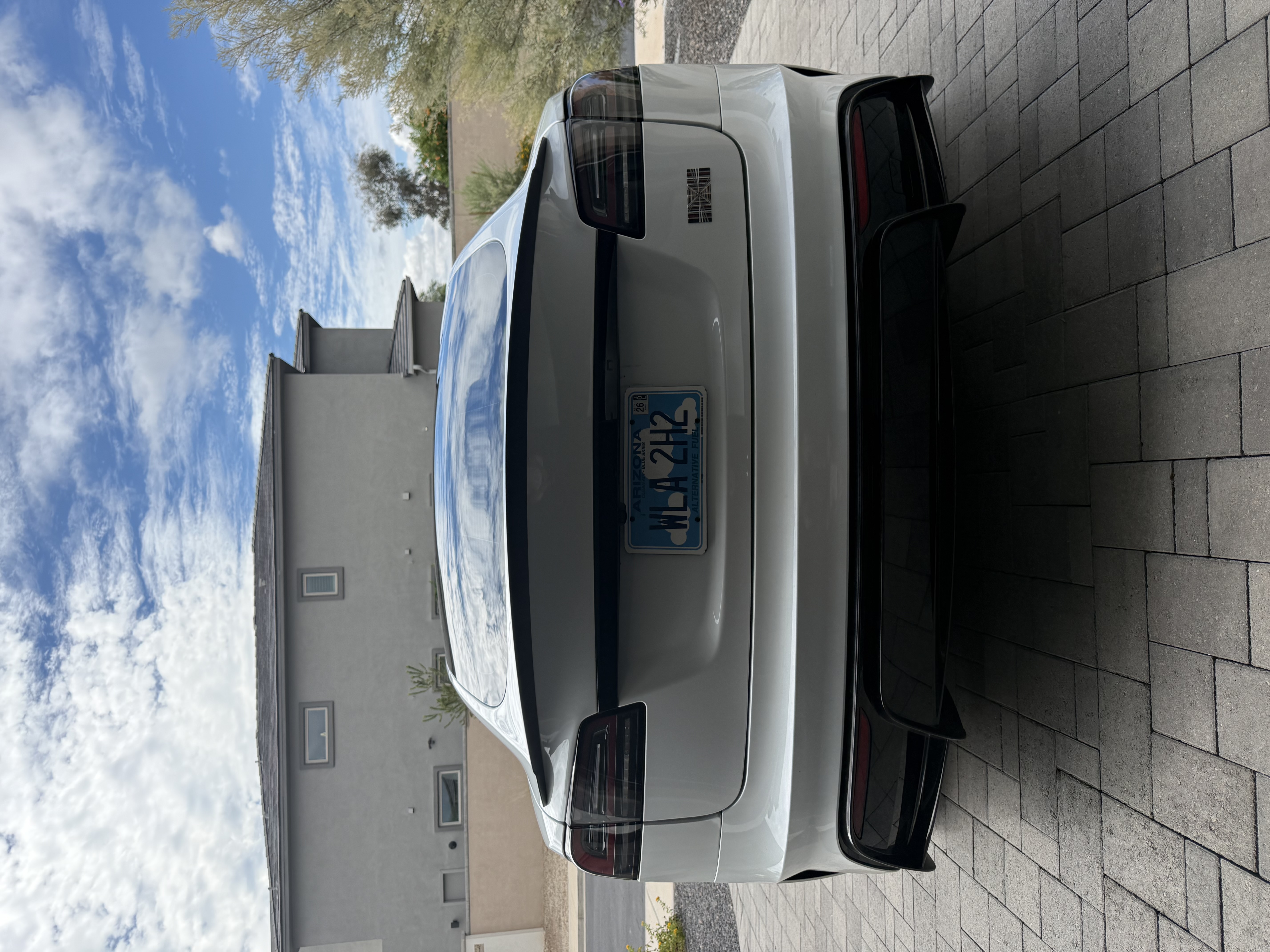 Used 2026 Tesla Model S Plaid AWD/4WD image 4