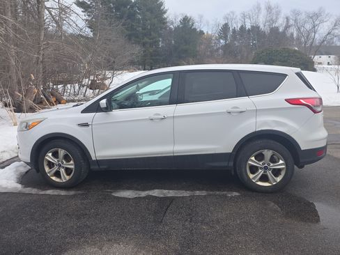 Used 2014 Ford Escape SE image 11