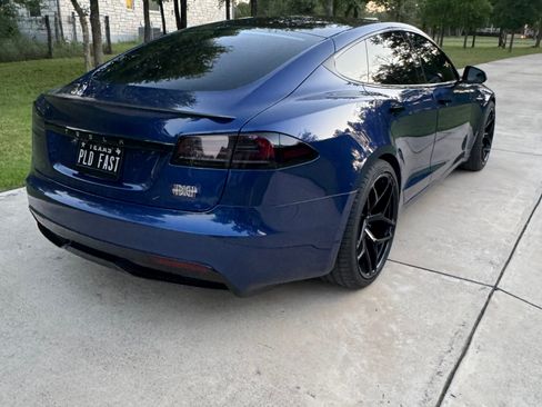 Used 2024 Tesla Model S Plaid image 6